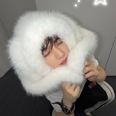 ⋆˚࿔ eva's profile picture