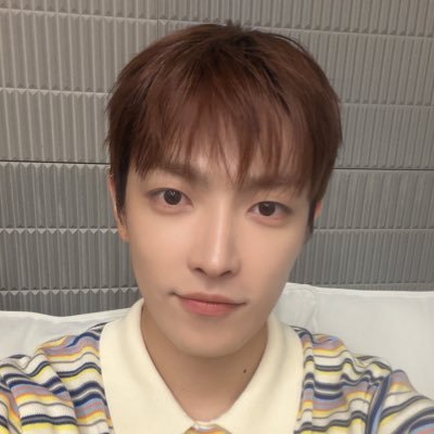 ☆ met hong!! seeing ateez!!'s profile picture