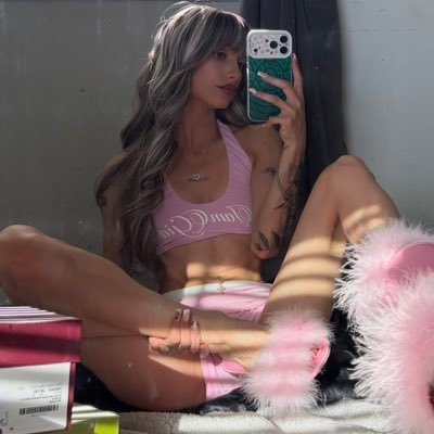barbiesbanks's profile picture