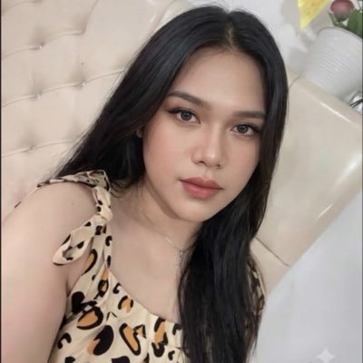 dindaputrizh's profile picture