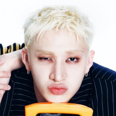 lanie🎧ྀི♪⋆.⭒'s profile picture