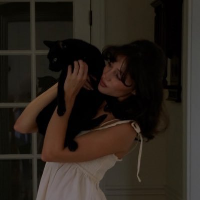 razan's profile picture
