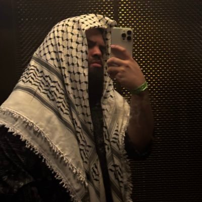 LordBalvin's profile picture