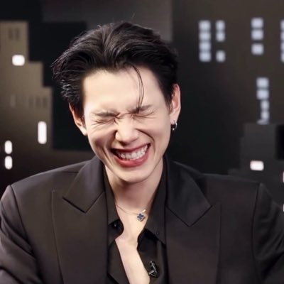 mainmiee's profile picture
