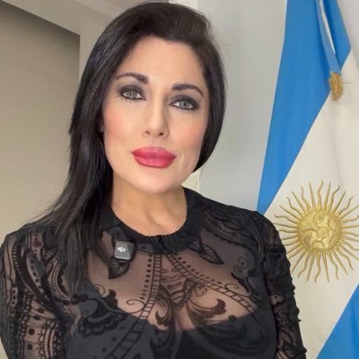 SantilanJuli223's profile picture