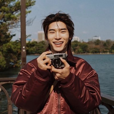 icesurii's profile picture