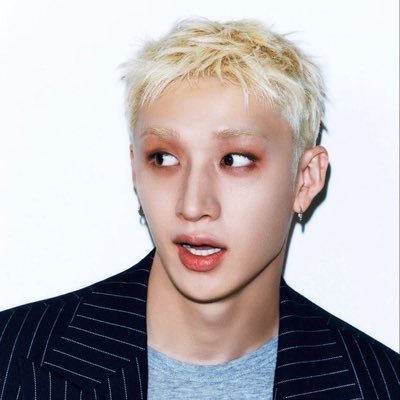 hourly bang chan's profile picture