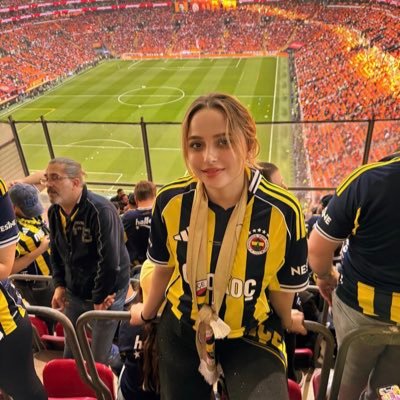 g's profile picture