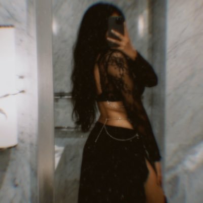 𐙚 பவளமல்லி's profile picture