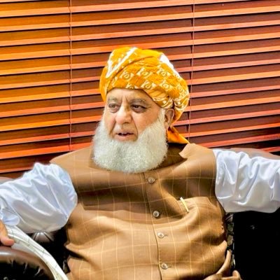jui_army13's profile picture