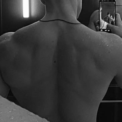 singleCarioca_'s profile picture