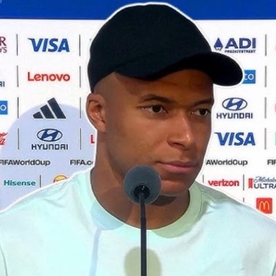 mbappé comunista - (mah) 🦝15×🏆's profile picture