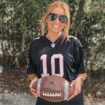 fangirlfornfl's profile picture