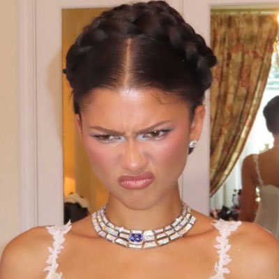 samsamchills's profile picture