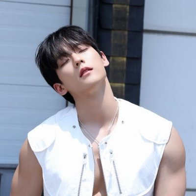 pomelody18's profile picture