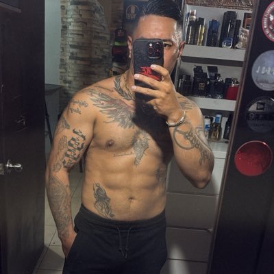 IPHONEDEMA15112's profile picture