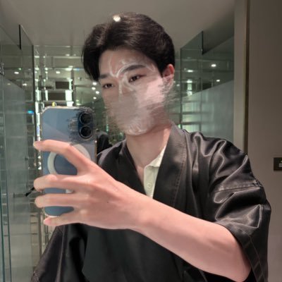 เหงานิดหน่อย แต่กินข้าวอร่อยเหมือนเดิม's profile picture
