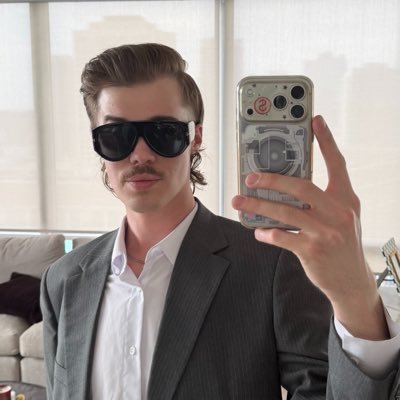 izaccq's profile picture