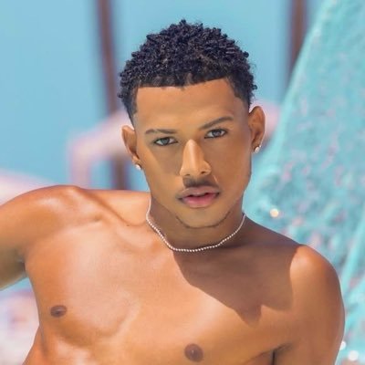 𝖣𝖠𝖱𝖪𝖡𝖮𝖸's profile picture