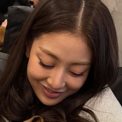 gay little jeno's profile picture