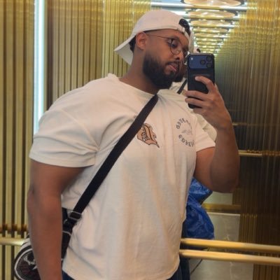 SirTweetAlottt's profile picture
