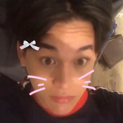 gum's profile picture