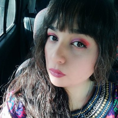 lzeinabzamanl's profile picture