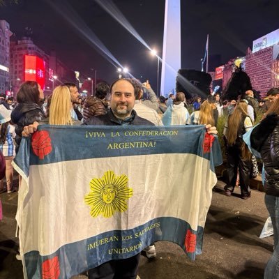luiseduesquivel's profile picture