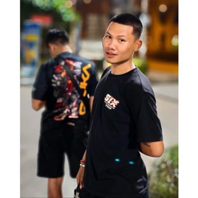 b_burachai's profile picture
