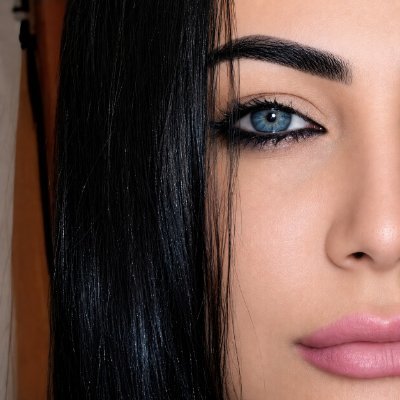 M A N D Y's profile picture