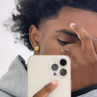 𝔖𝔲𝔠𝔠𝔢𝔢𝔡𝔢𝔯✰'s profile picture