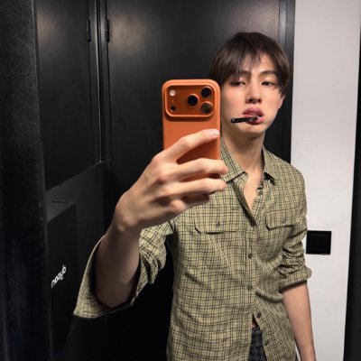 Paw 12 Mipa 5's profile picture