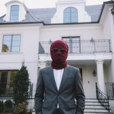 Drake in 5's profile picture