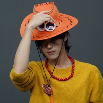 𝑪𝑹𝑨𝑩𝑻𝑰𝑵𝒀⁸🦀 | 👩🏻‍💻's profile picture