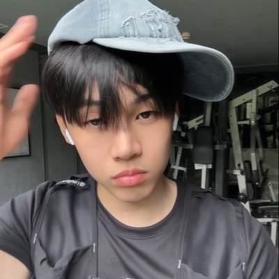 อ้าย ออมสิน's profile picture