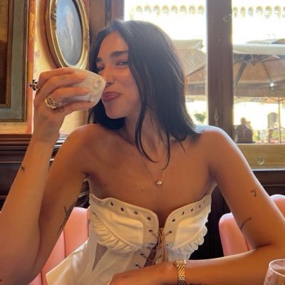 ؘ's profile picture