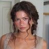 sara profil fotoğrafı
