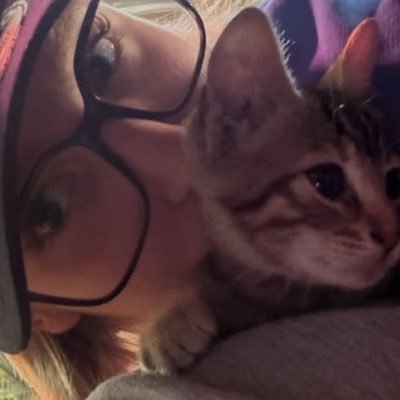 cinnamon latte's profile picture