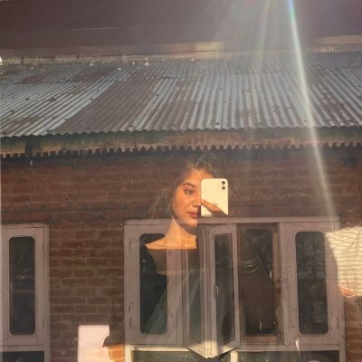 monadarling_'s profile picture
