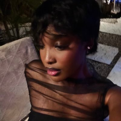 ❔❔❔'s profile picture