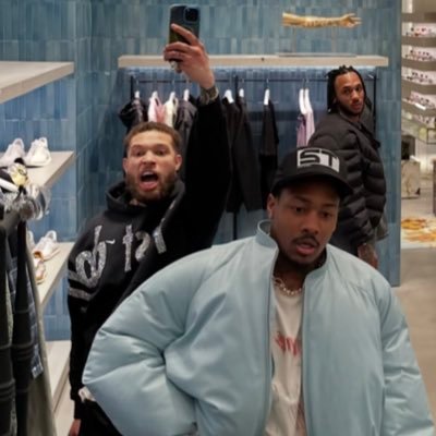 ⚠️'s profile picture