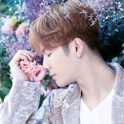 et1narcad1a's profile picture