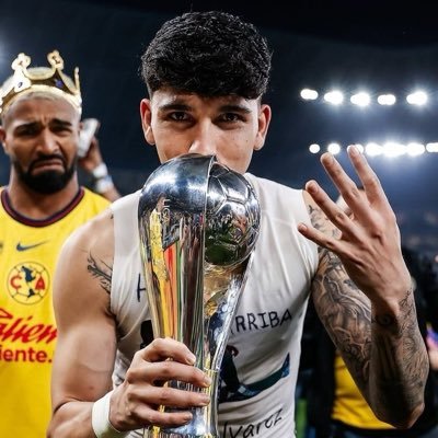 justniinig's profile picture