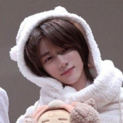 ૮ ․ ․ ྀིა's profile picture