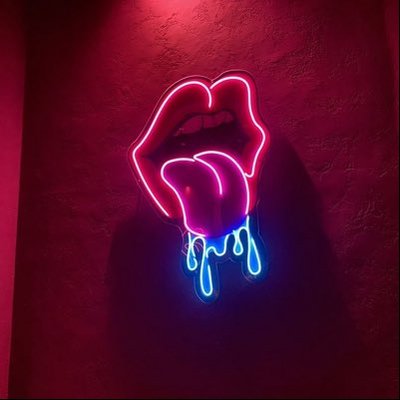 TredzzzVideo's profile picture