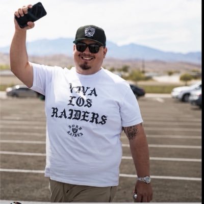 Q's profile picture