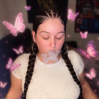 𝓑𝓪𝓫𝔂 𝓔 ☁️'s profile picture