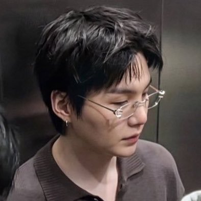 zey⁷'s profile picture