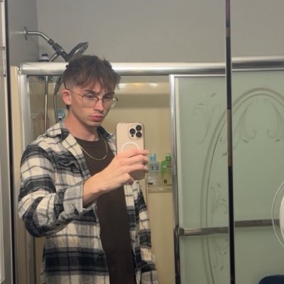 OMiT Dillon's profile picture