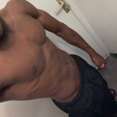 Renoi_b93's profile picture